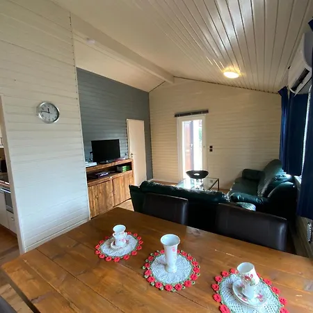 Wellness 115 Keybox Starlink Wifi Tv Airco Heater Woods Pittoresque Town Lidl Restaurant Bioresonance P Only Private Cars