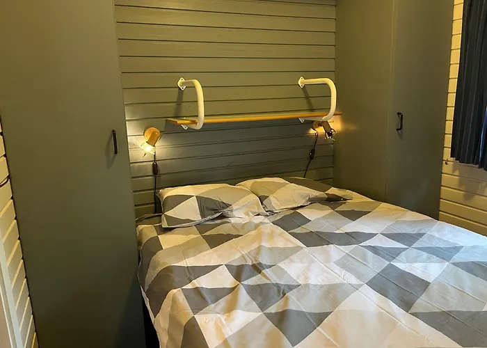 Σπίτι διακοπών Bungalow 115 Keybox Starlink Wifi Tv Airco Heater Woods Pittoresque Town Lidl Restaurant Bioresonance